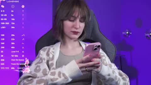 Snapshot of luxrayi chatting on March 5, 5:58 am Ray online show from March 5, 5:58 am