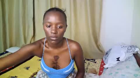 sexy queen  online show from June 30, 6:42 pm