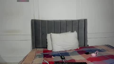 Tommy and Polly online show from January 12, 8:25 pm