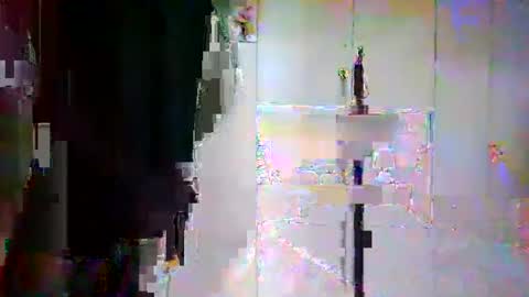 Snapshot of luxx72boy chatting on April 25, 9:01 am luxx72boy online show from April 25, 9:01 am