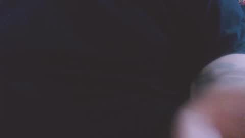 Snapshot of lvcifer_ chatting on October 20, 8:59 am ayoo online show from October 20, 8:59 am