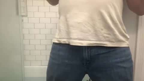 Snapshot of lvguynextdoor440656 chatting on October 13, 1:38 am lvguynextdoor440656 online show from October 13, 1:38 am