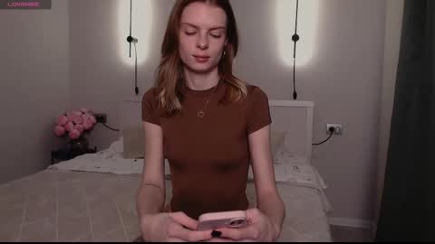 Snapshot of ly_lydia chatting on March 5, 3:08 am ly lydia online show from March 5, 3:08 am