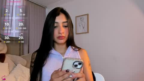 Snapshot of lya_brown chatting on May 20, 12:11 pm lya_brown online show from May 20, 12:11 pm
