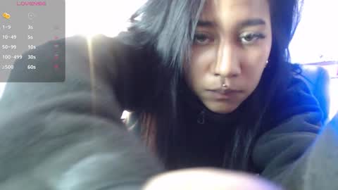 Snapshot of lyam_ebony chatting on December 2, 3:23 am lyam_ebony online show from December 2, 3:23 am