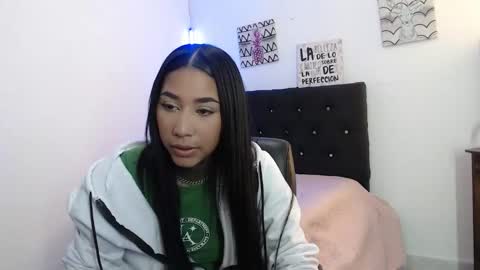 lyam_ebony online show from February 14, 9:00 pm