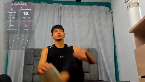 Snapshot of lyan_lazarbbc chatting on July 12, 12:07 pm LYAN online show from July 12, 12:07 pm