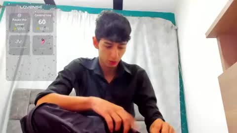 Snapshot of lyan_lazarbbc chatting on July 27, 12:23 pm LYAN online show from July 27, 12:23 pm