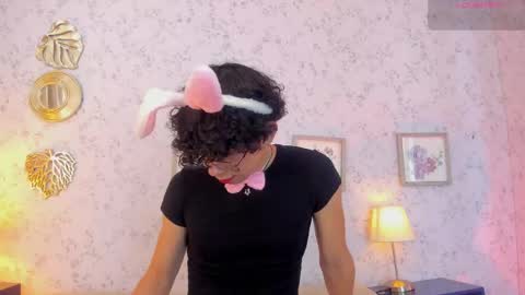 Snapshot of lyan_twink chatting on May 29, 7:56 pm Lyan online show from May 29, 7:56 pm