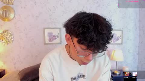 Snapshot of lyan_twink chatting on June 26, 8:02 pm Lyan online show from June 26, 8:02 pm
