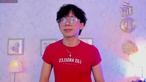 Snapshot of lyan_twink chatting on July 13, 7:38 pm Lyan online show from July 13, 7:38 pm