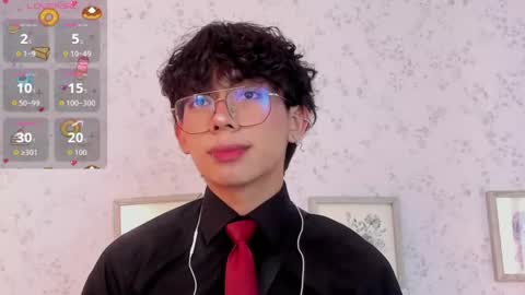 Snapshot of lyan_twink chatting on July 21, 7:27 pm Lyan online show from July 21, 7:27 pm