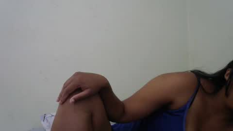 Snapshot of lycia01 chatting on November 25, 6:46 am lycia01 online show from November 25, 6:46 am