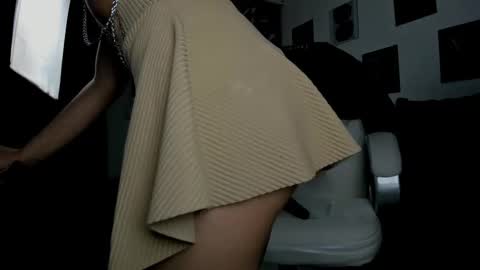  Lycoris  online show from October 23, 8:40 pm