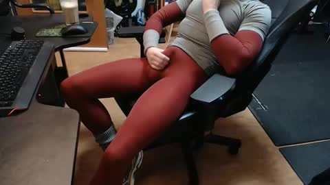 Snapshot of lycraboy123 chatting on February 15, 10:58 am lycraboy123 online show from February 15, 10:58 am