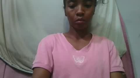 lydie856696 online show from May 24, 3:00 am