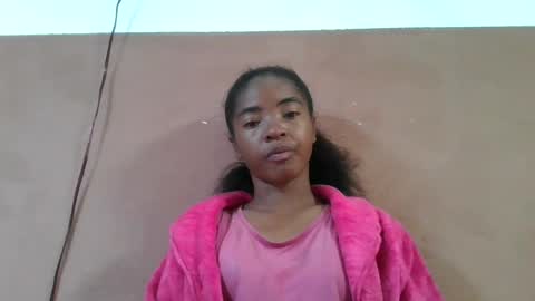 lydie856696 online show from July 9, 2:15 am