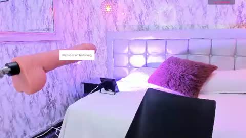 Lyen Rae  online show from June 10, 7:02 pm