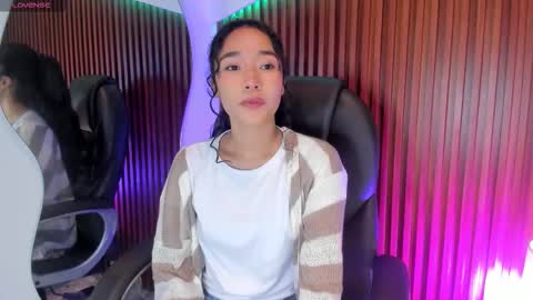 Lyhana Lee online show from October 19, 12:39 pm