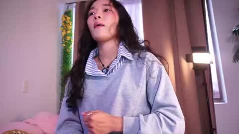 Lyhana Lee online show from June 19, 7:06 pm