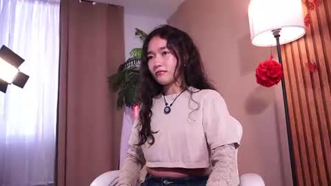 Snapshot of lyhana_lee chatting on June 27, 2:12 pm Lyhana Lee online show from June 27, 2:12 pm