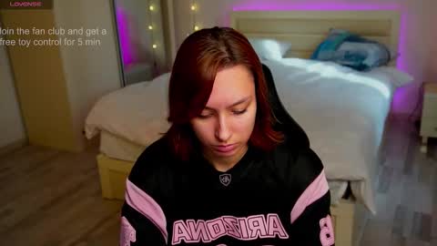 Snapshot of lylianrosse chatting on October 26, 7:03 am Lylian online show from October 26, 7:03 am