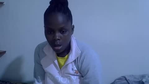 lyn_anna online show from May 15, 11:12 pm