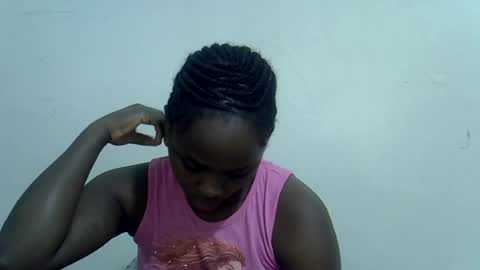 lyn_anna online show from June 18, 12:11 am