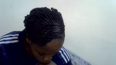 lyn_anna online show from July 3, 11:38 am