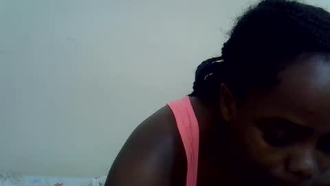 lyn_anna online show from July 27, 11:50 am