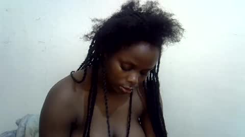 lyn_anna online show from July 30, 11:09 am