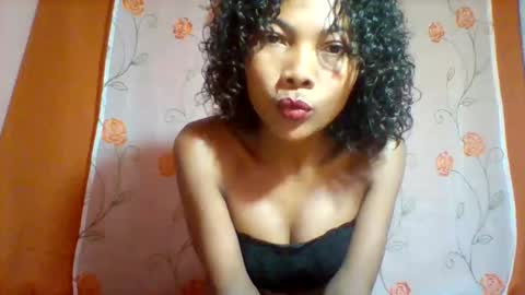 lyndah19 online show from November 23, 10:59 am