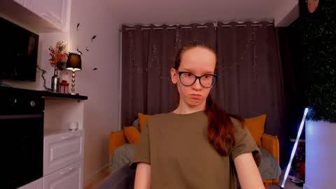 Sara online show from January 31, 7:18 pm