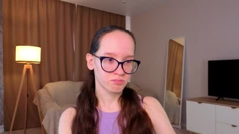 Sara online show from June 30, 4:19 pm