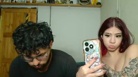lynn_n_samuel online show from May 28, 4:21 am