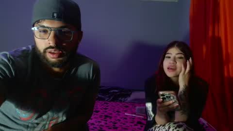 Snapshot of lynn_n_samuel chatting on June 22, 6:32 am lynn_n_samuel online show from June 22, 6:32 am