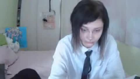Snapshot of lynncottingham chatting on October 1, 10:21 am Kira online show from October 1, 10:21 am