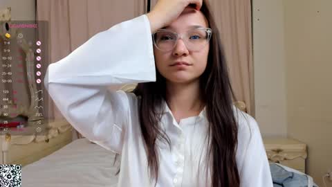 Lola online show from January 22, 10:26 pm