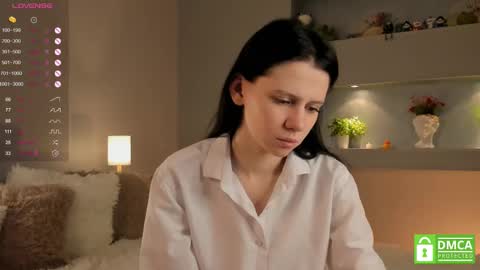 Lola online show from March 2, 3:59 pm