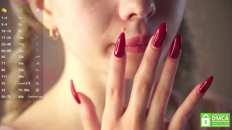 Lola online show from September 13, 5:02 pm