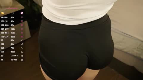 Lola online show from October 27, 5:22 am