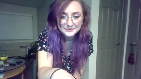 Lynn  online show from February 25, 11:36 pm