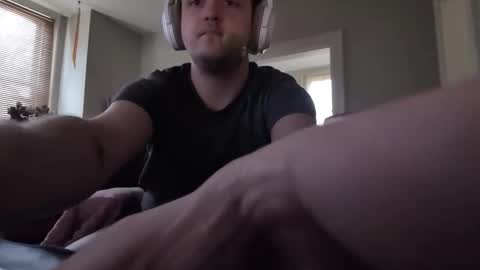 J online show from February 18, 3:30 pm