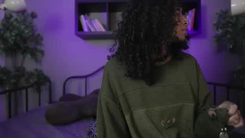 Lynx and Sun  online show from February 12, 7:31 pm