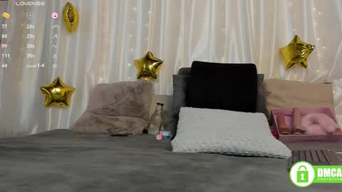 Snapshot of lynxrosen chatting on September 8, 9:25 pm Lynx Rosen online show from September 8, 9:25 pm