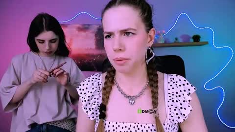 lyra_desire online show from May 31, 8:32 am