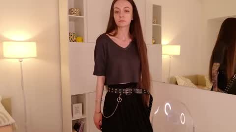 Snapshot of lysandra_loren chatting on July 15, 3:17 pm lysandra_loren online show from July 15, 3:17 pm