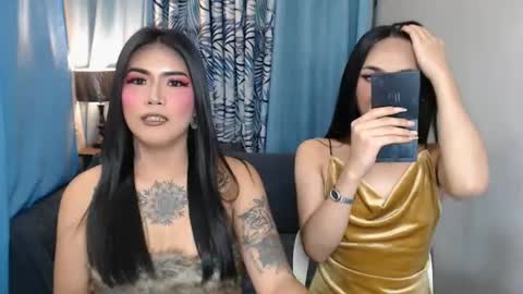 lytatto_lashes online show from June 13, 1:53 pm