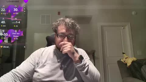Snapshot of lyxx_2 chatting on April 30, 12:17 am lyxx_2 online show from April 30, 12:17 am