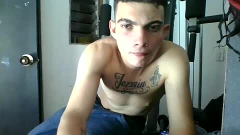 m0ntana777 online show from September 10, 6:02 am